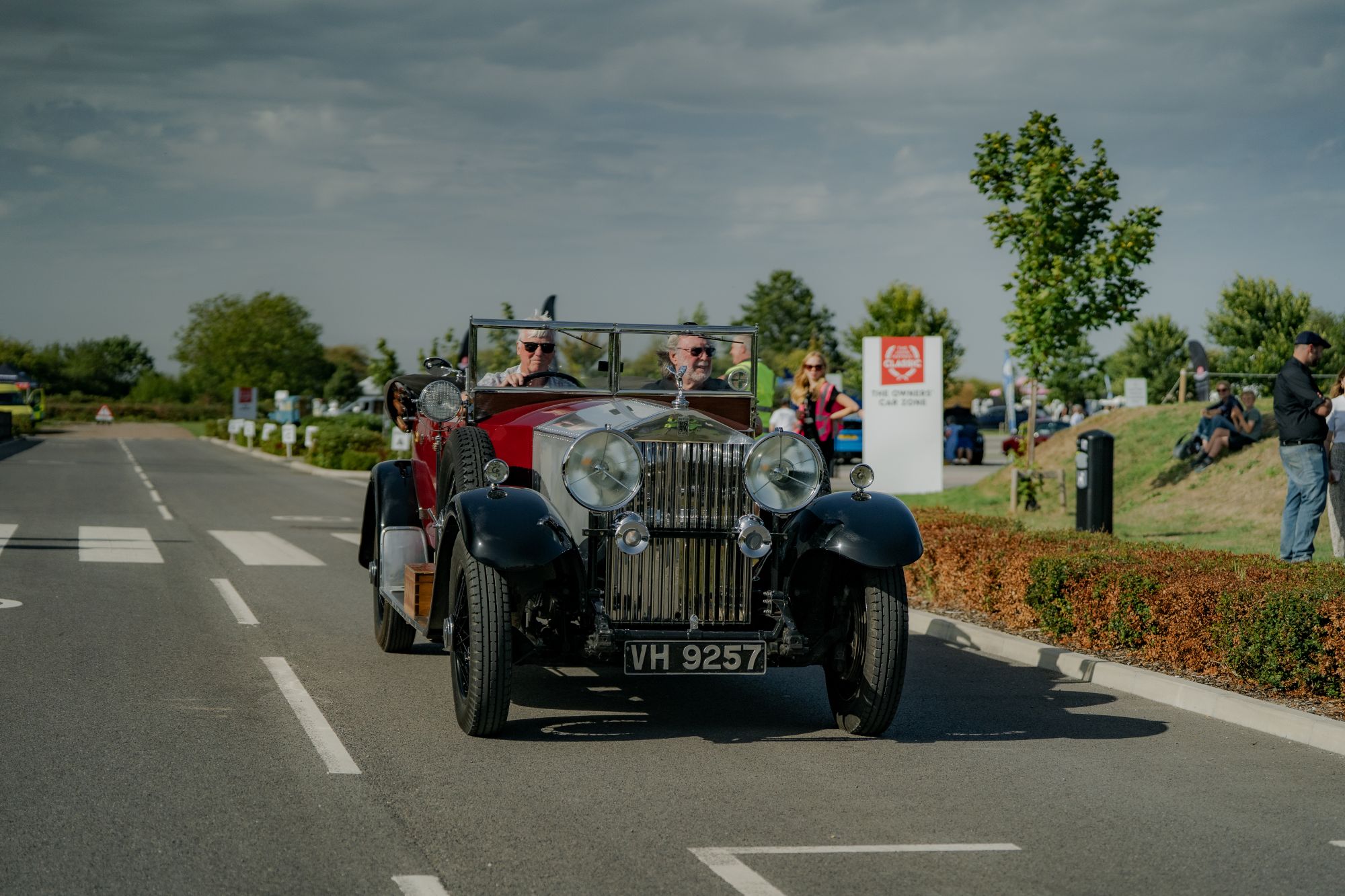 JHC2026 Rolls Royce Driving